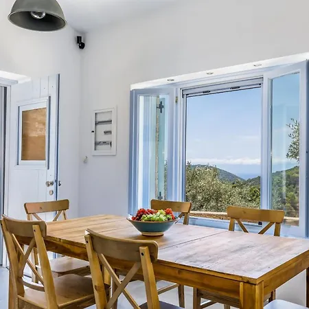 Laas Daskios, Stone Country House, Anania Villa Skopelos Town