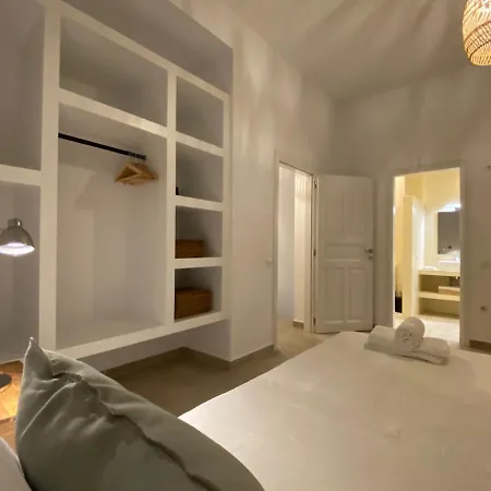 Laas Daskios, Stone Country House, Anania Villa Skopelos Town