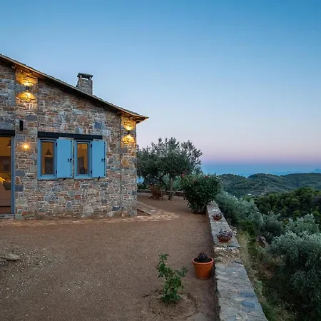 Laas Daskios, Stone Country House, Anania * Skopelos Town