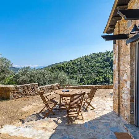 Villa Laas Daskios, Stone Country House, Anania Skopelos Town