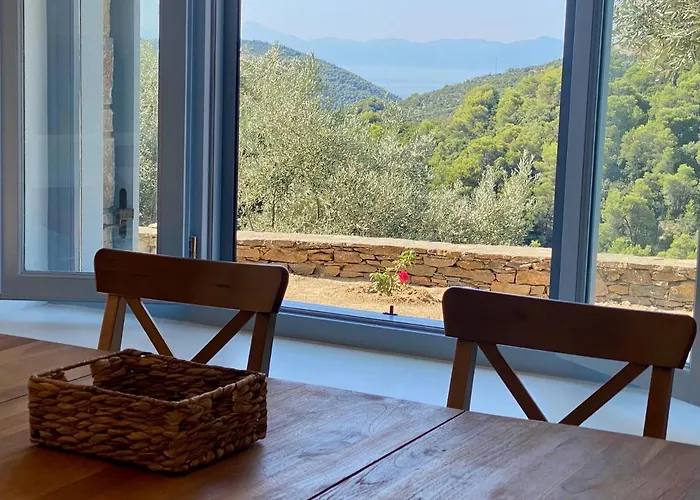 Laas Daskios, Stone Country House, Anania *