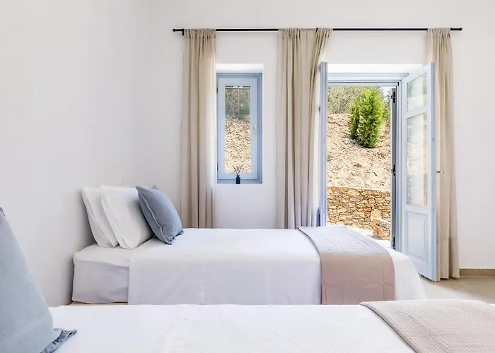 Laas Daskios, Stone Country House, Anania Skopelos