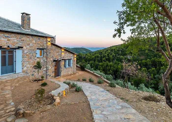 Laas Daskios, Stone Country House, Anania *