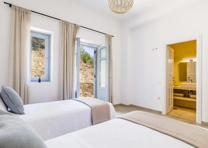 Laas Daskios, Stone Country House, Anania *