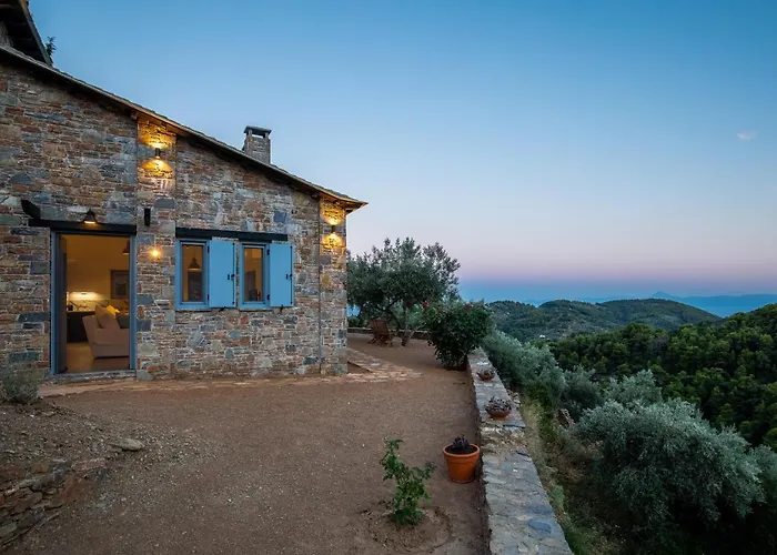 Laas Daskios, Stone Country House, Anania * Skopelos