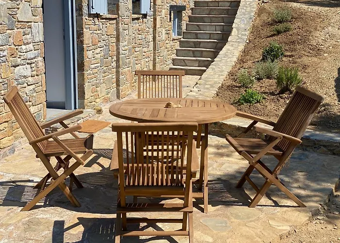 Laas Daskios, Stone Country House, Anania * スコペロス