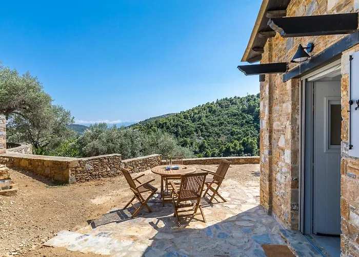 Vila Laas Daskios, Stone Country House, Anania Skopelos